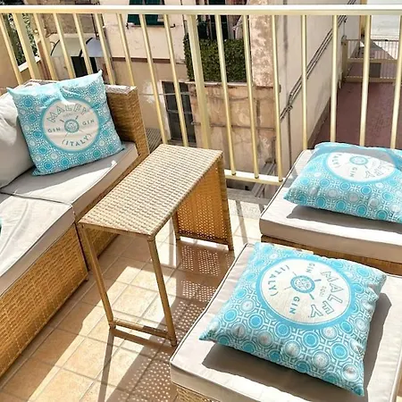 Casa -azzurra- Vista Mare *