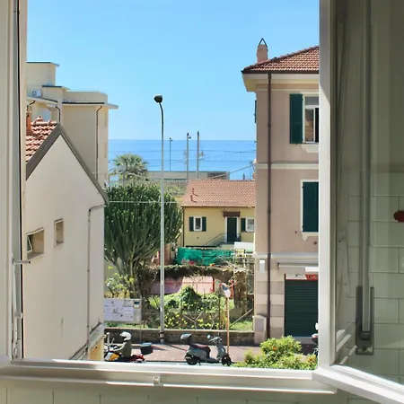 Casa -azzurra- Vista Mare * Bordighera
