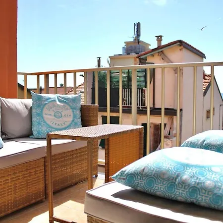 Casa -azzurra- Vista Mare